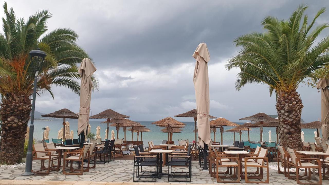 Sea Breeze Appartement Nea Iraklitsa Buitenkant foto