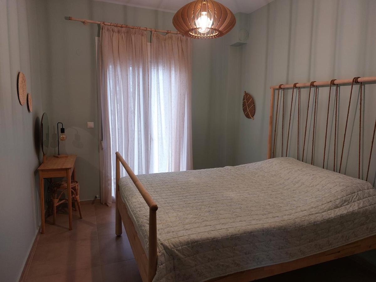 Sea Breeze Appartement Nea Iraklitsa Buitenkant foto